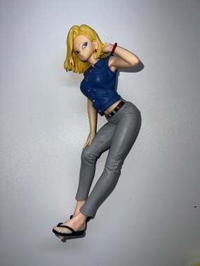 Dragon Ball Z Android 18 Glitter & Glamours Figure Banpresto Blue Top Grey Pants